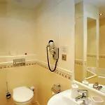 Roudna Hotel