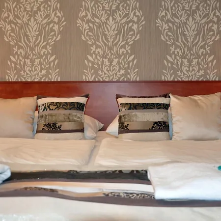 Roudna Hotel