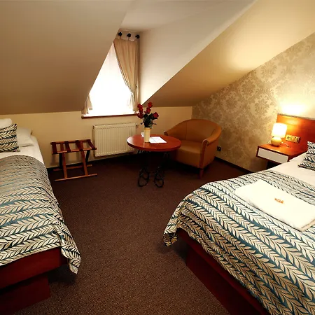 Roudna Hotel