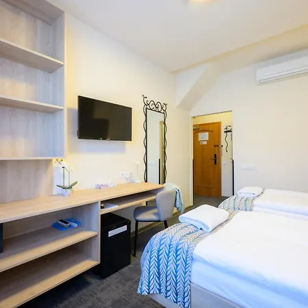 Hotel Roudna