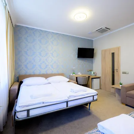 Hotel Roudna 3*
