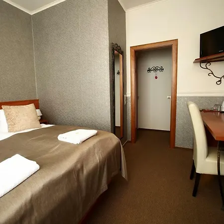Hotel Roudna 3*