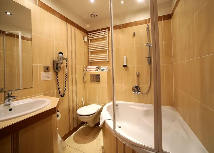 Roudna Otel