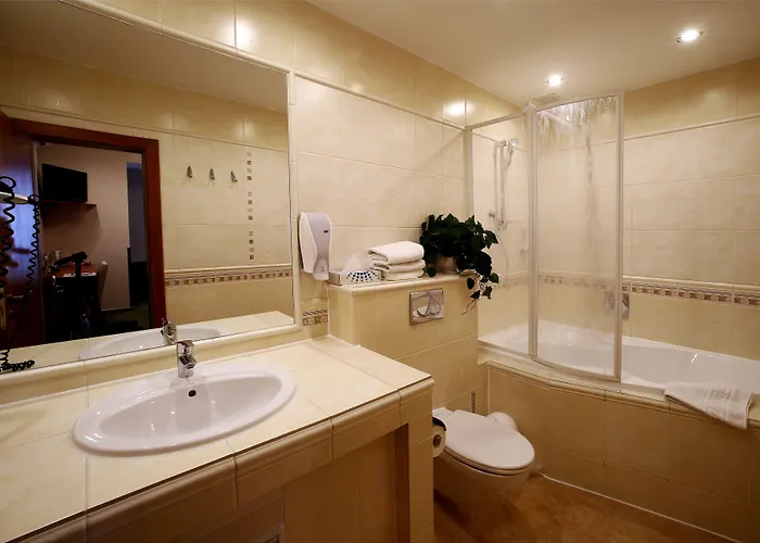 Roudna Hotel 3*